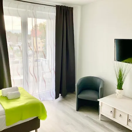 Zv38-mammut-1 ホームステイ